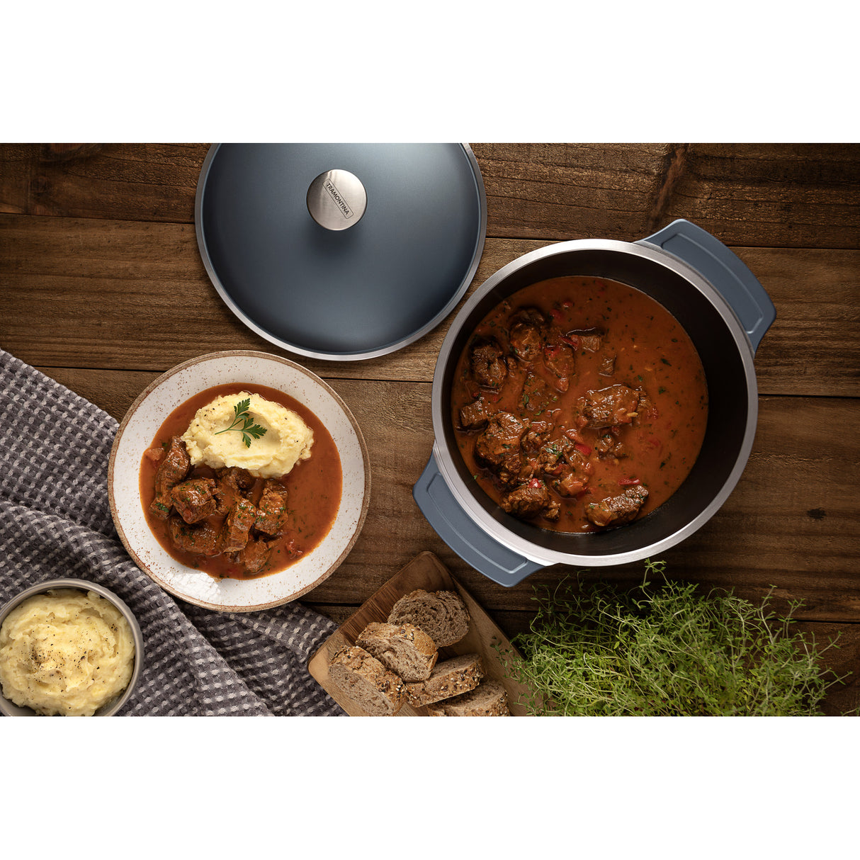 LYON Sautējamais katls 30 cm / 6.8 L – Zils