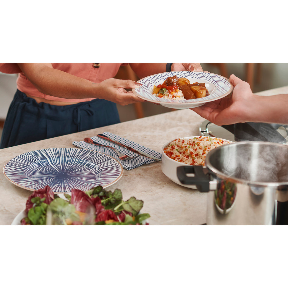 ABSTRATTA dinnerware porcelain set