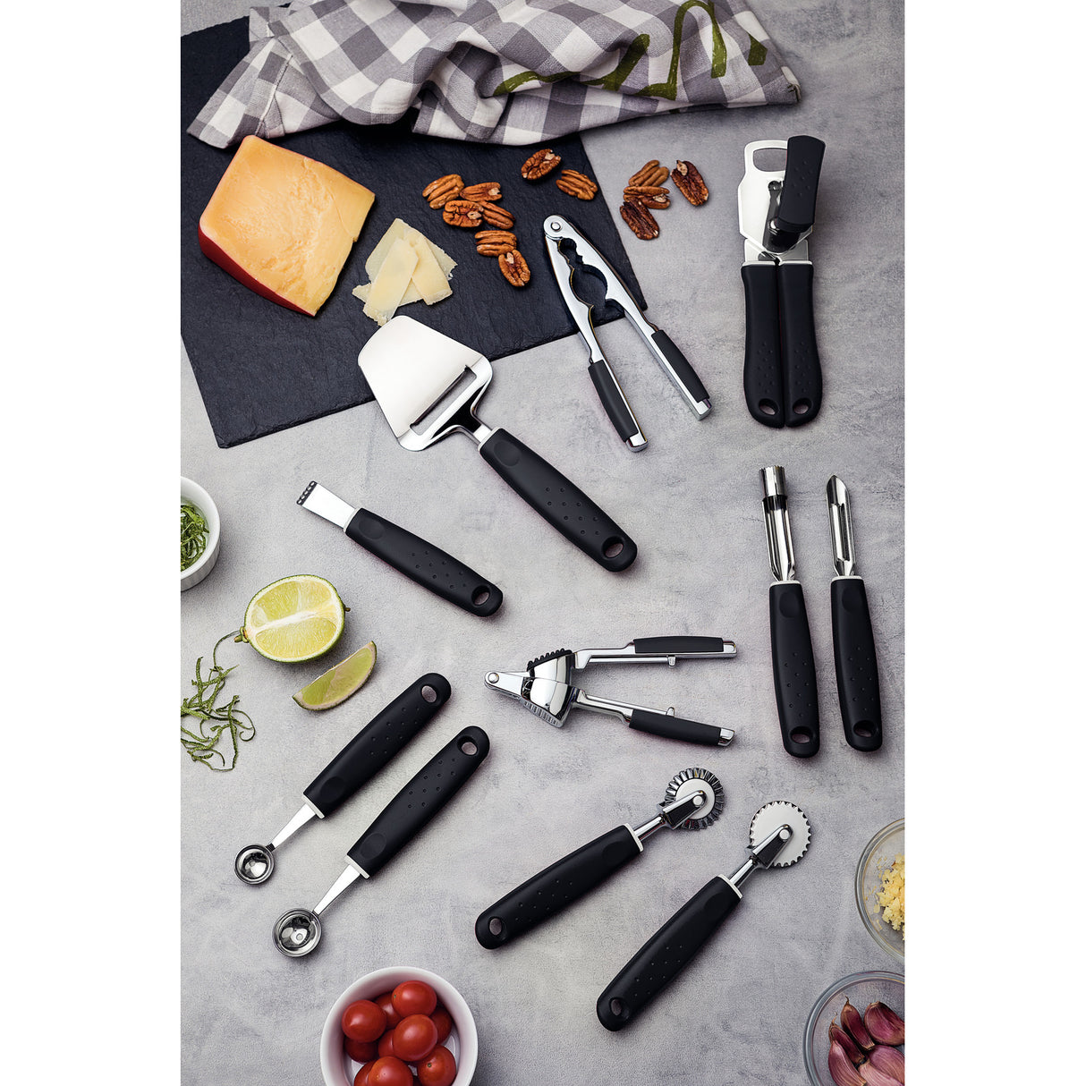 UTILITA garlic press
